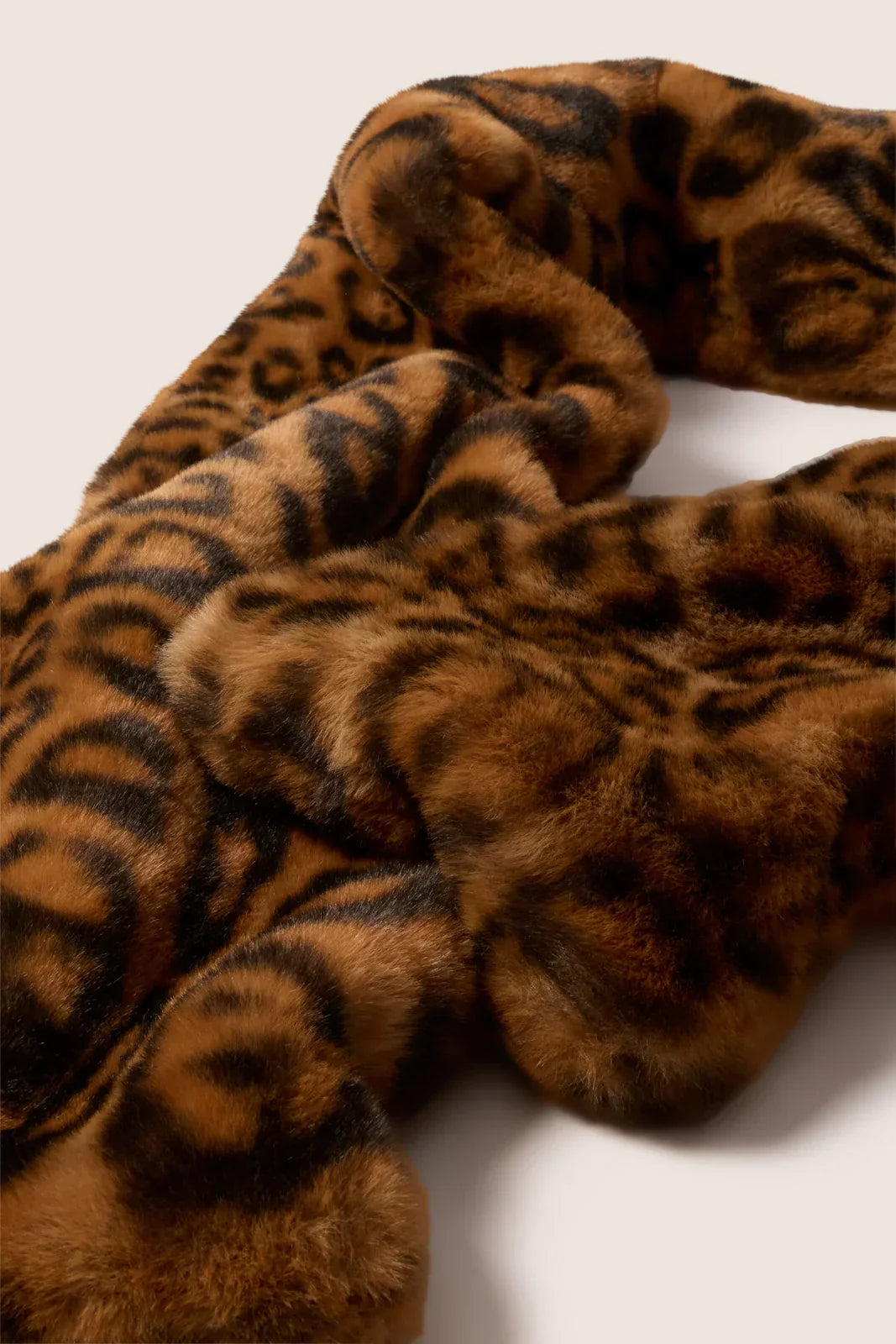 Kai Leopard Scarf