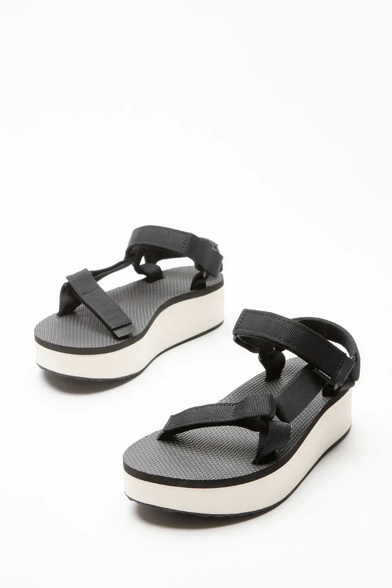 Flatform Universal Sandal