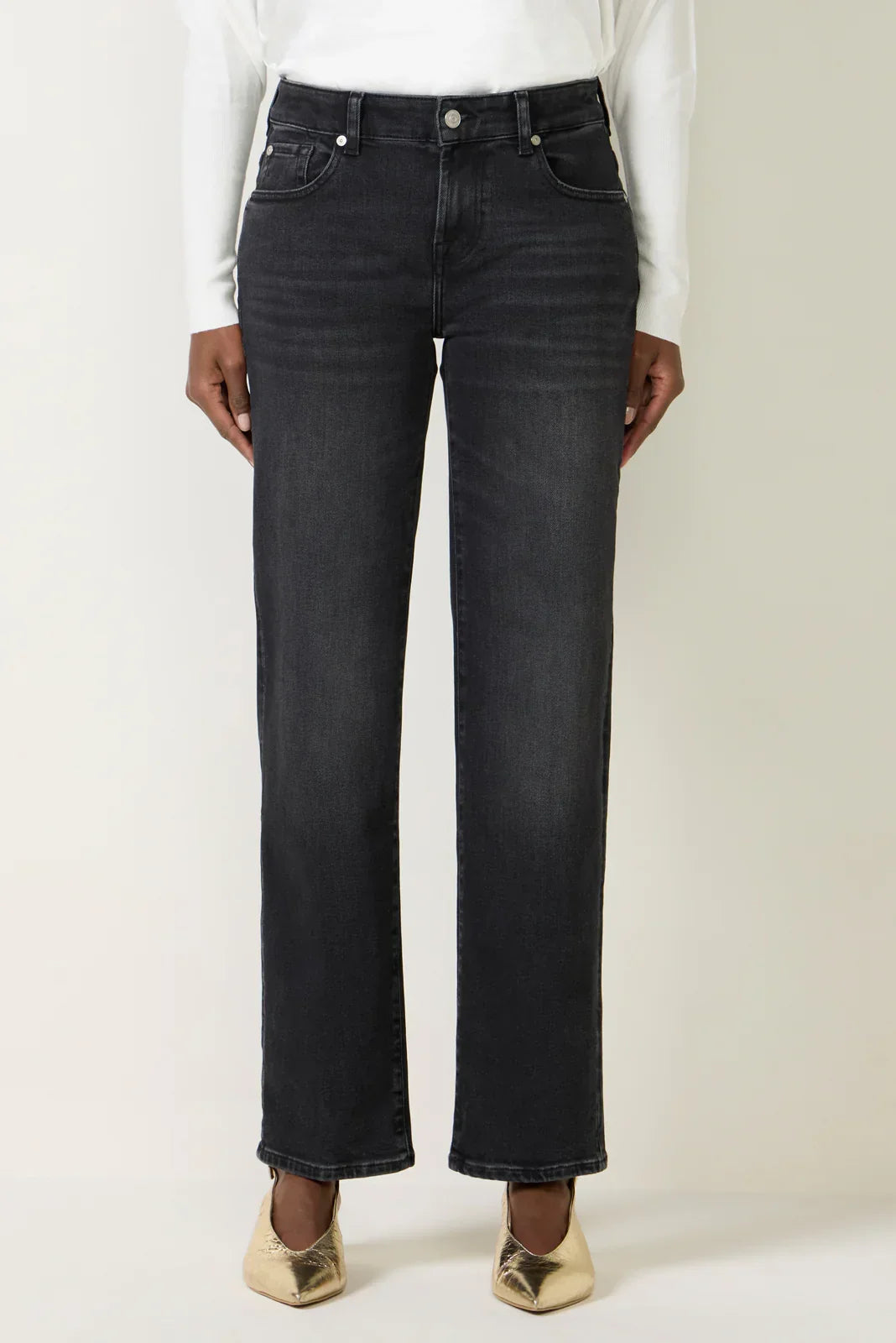 Calie Straight Jean