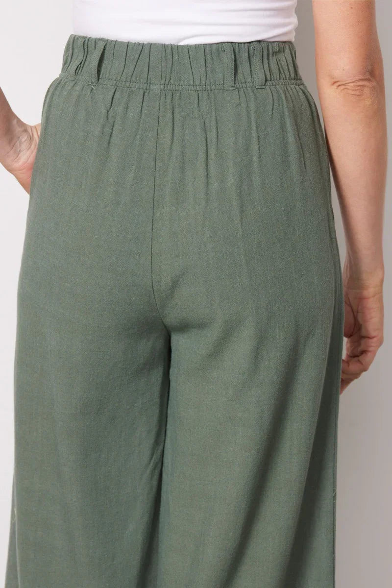 Farah Pant