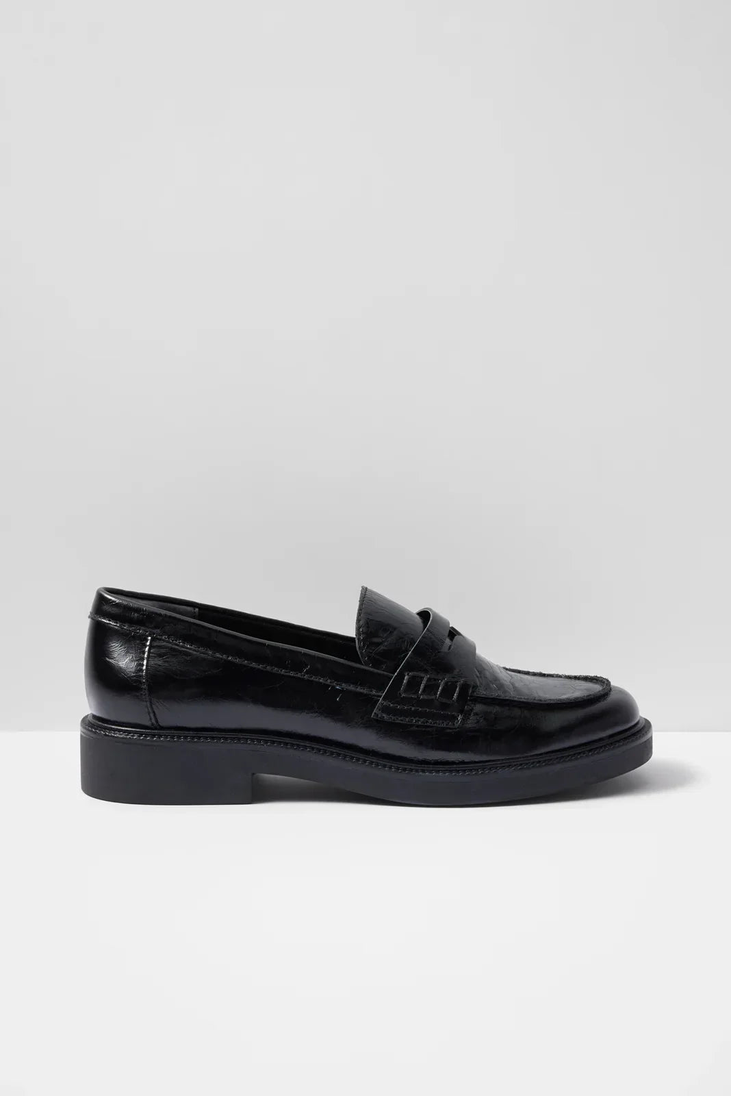 Tiggy Loafer