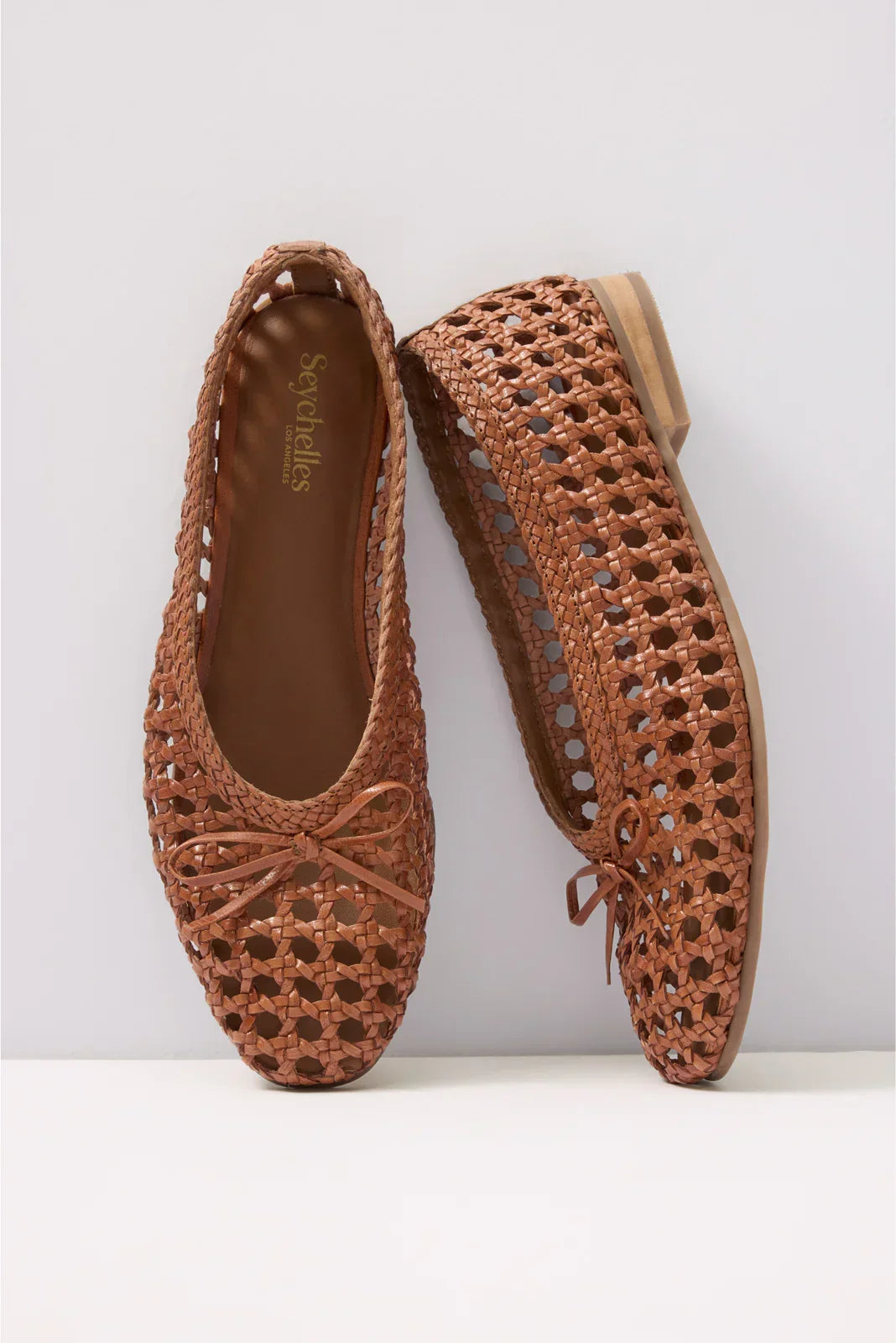 Flagstaff Woven Flat