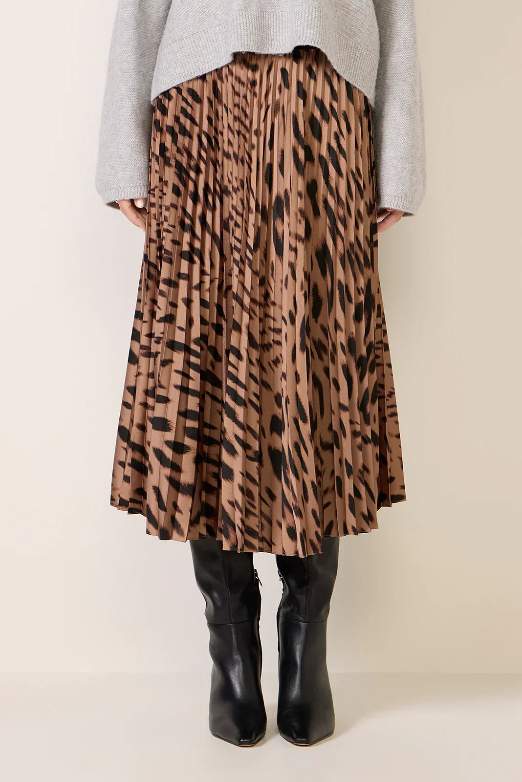 Nostalgia Pleated Midi Skirt