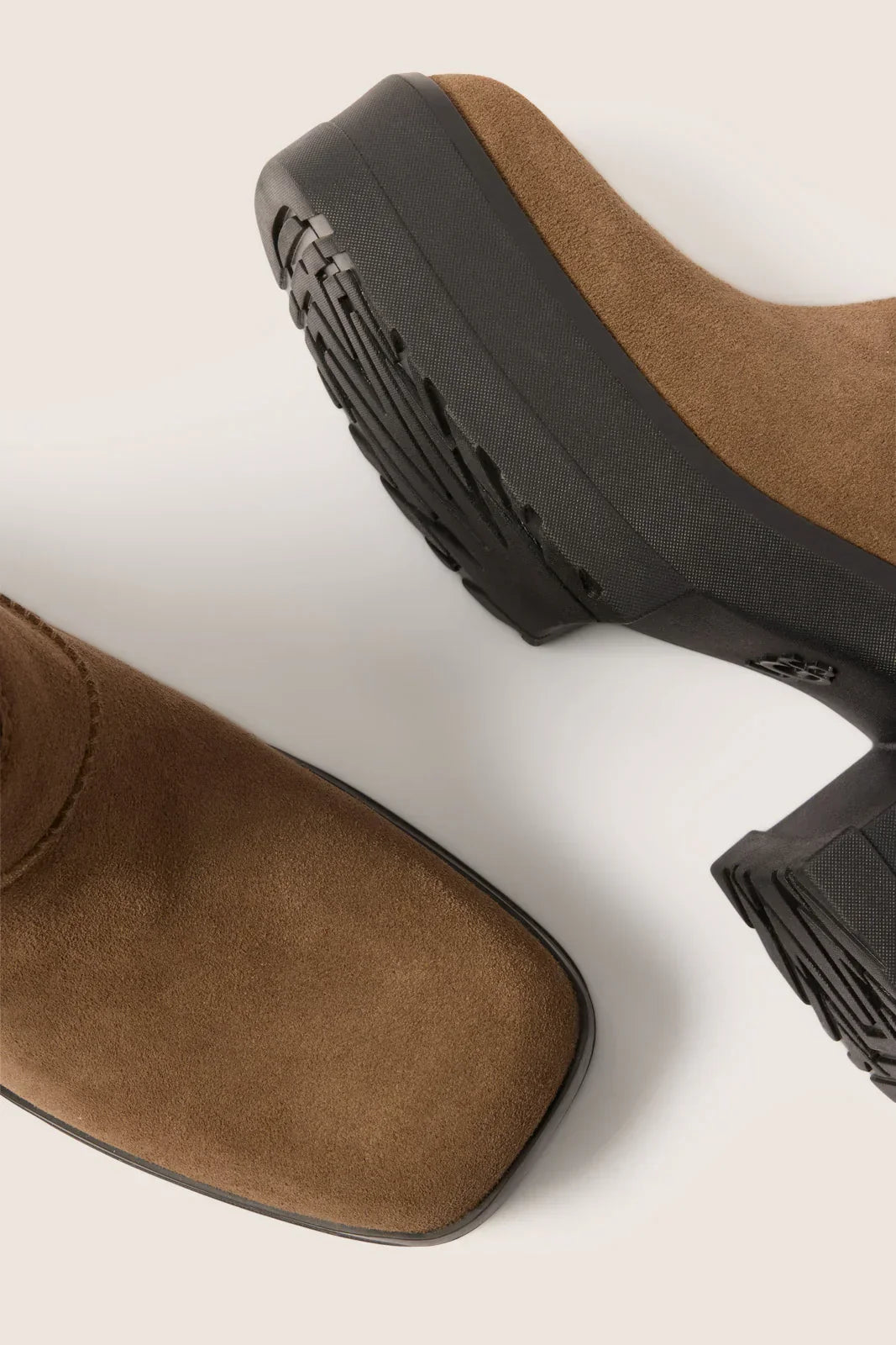 Moxy Chealsea Boot