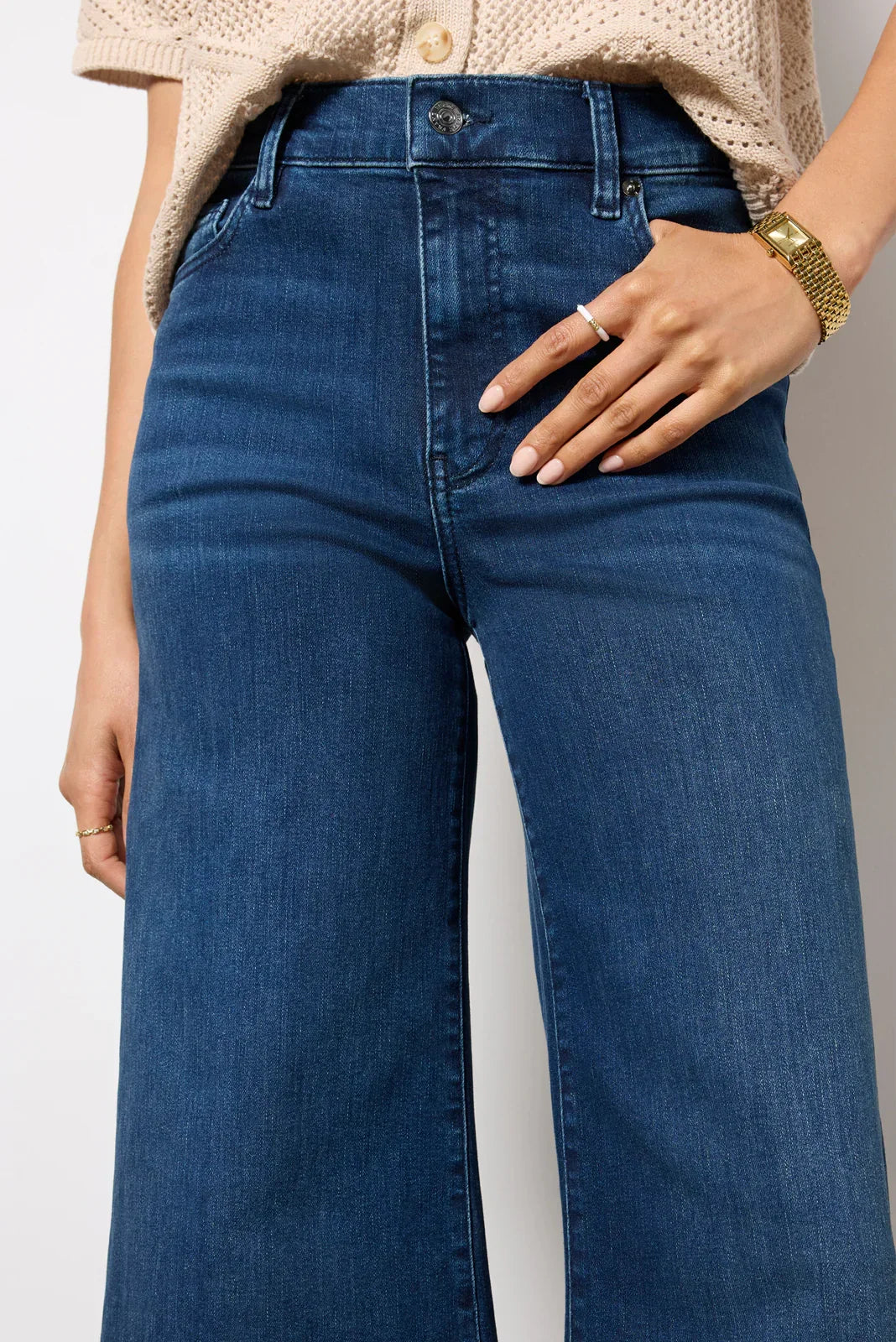 Le Palazzo Crop
