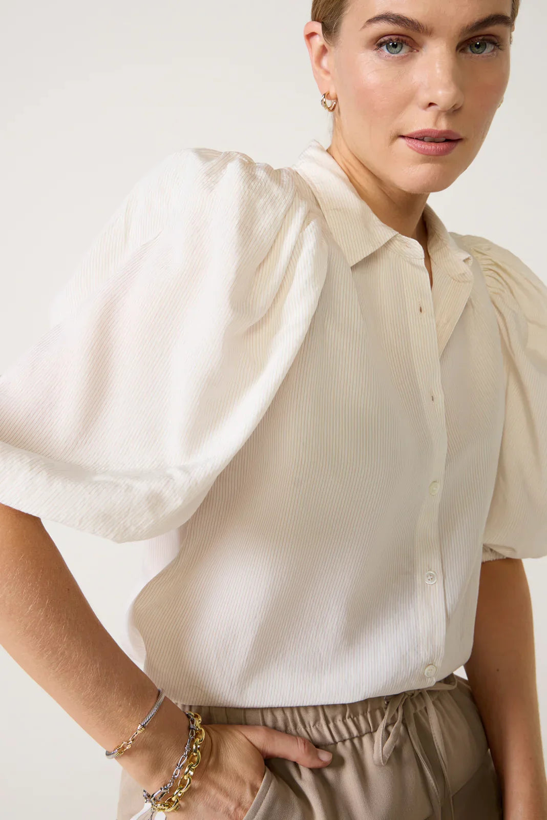 Anya Puff Sleeve Blouse