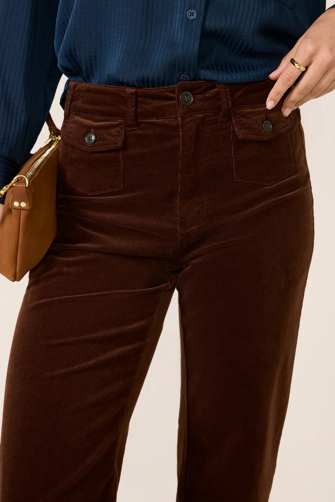 Leenah Bootcut Ankle w Mini Patch Pockets